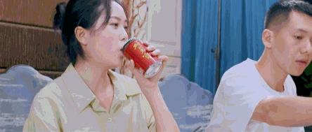 DƬ